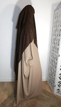 Charger l'image dans la galerie, Ensemble abaya papillon & khimar 3 voiles soie de medine Sara mastoura