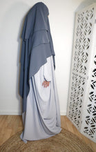 Charger l'image dans la galerie, Ensemble abaya papillon & khimar 3 voiles soie de medine Sara mastoura