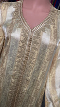 Charger l'image dans la galerie, Caftan marocain Jawhara avec sfifa dorée – Mariage, Aïd, cérémonie
