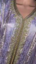 Charger l'image dans la galerie, Caftan marocain Jawhara avec sfifa dorée – Mariage, Aïd, cérémonie