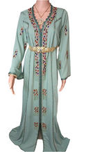 Laden Sie das Bild in den Galerie-Viewer, Caftan Lila