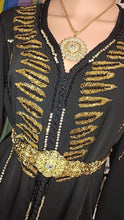 Laden Sie das Bild in den Galerie-Viewer, Caftan