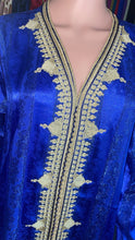 Charger l'image dans la galerie, Caftan marocain Jawhara avec sfifa dorée – Mariage, Aïd, cérémonie