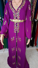 Laden Sie das Bild in den Galerie-Viewer, Caftan