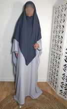 Charger l&#39;image dans la galerie, Ensemble abaya papillon &amp; khimar 3 voiles soie de medine Sara mastoura