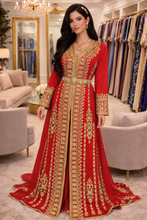 Charger l'image dans la galerie, Tkchita deux pièces perlage à la main 🧵🪡