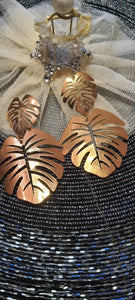 Boucles d'oreilles feuille - Sara mastoura